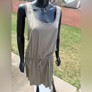 Forever 21 Plus Size Olive Green knee length dress